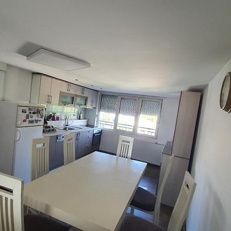 Spacious Apartment 스코페 외부 사진